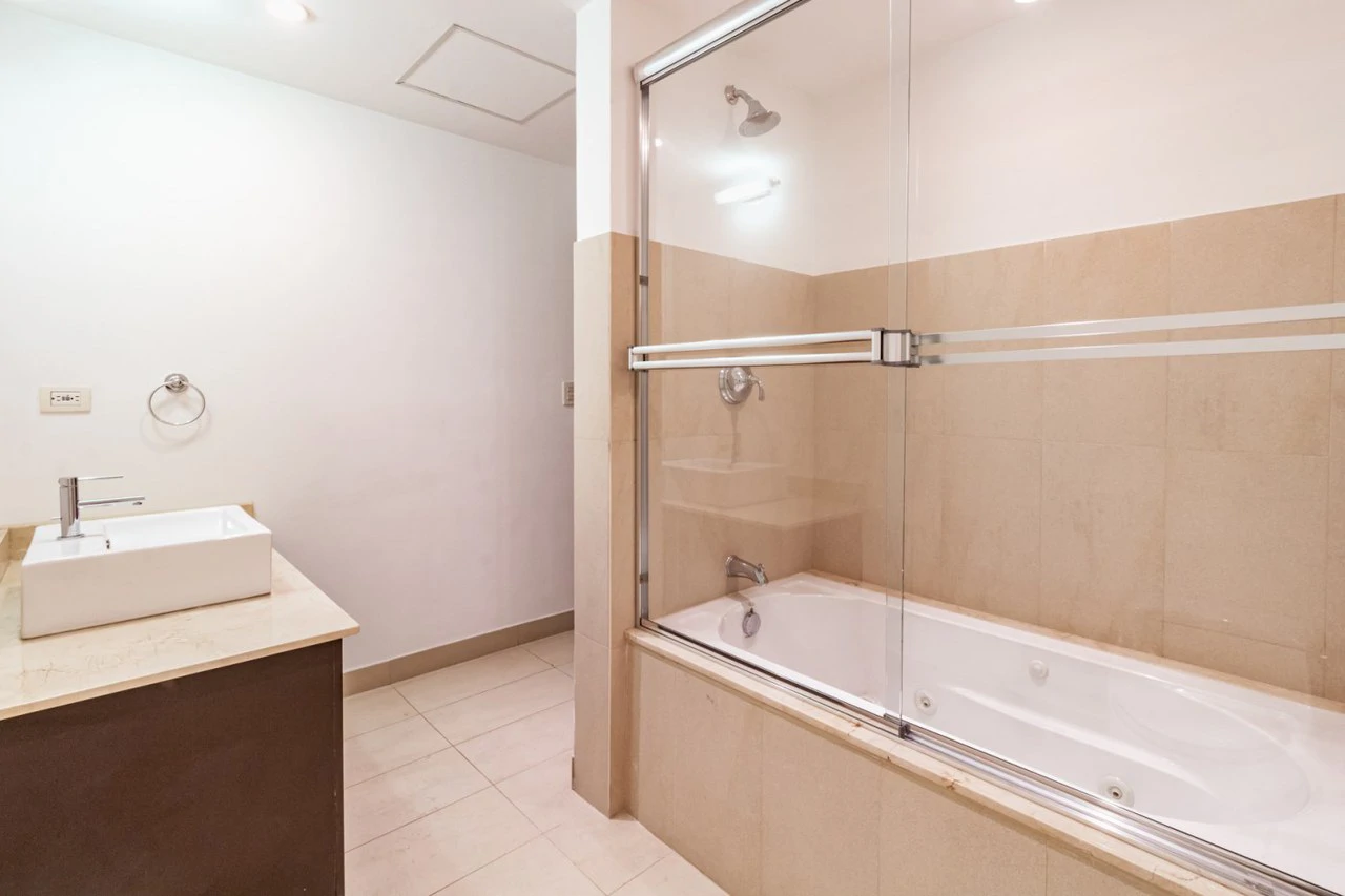 Apartment For Sale in San Rafael - Gallery image 3