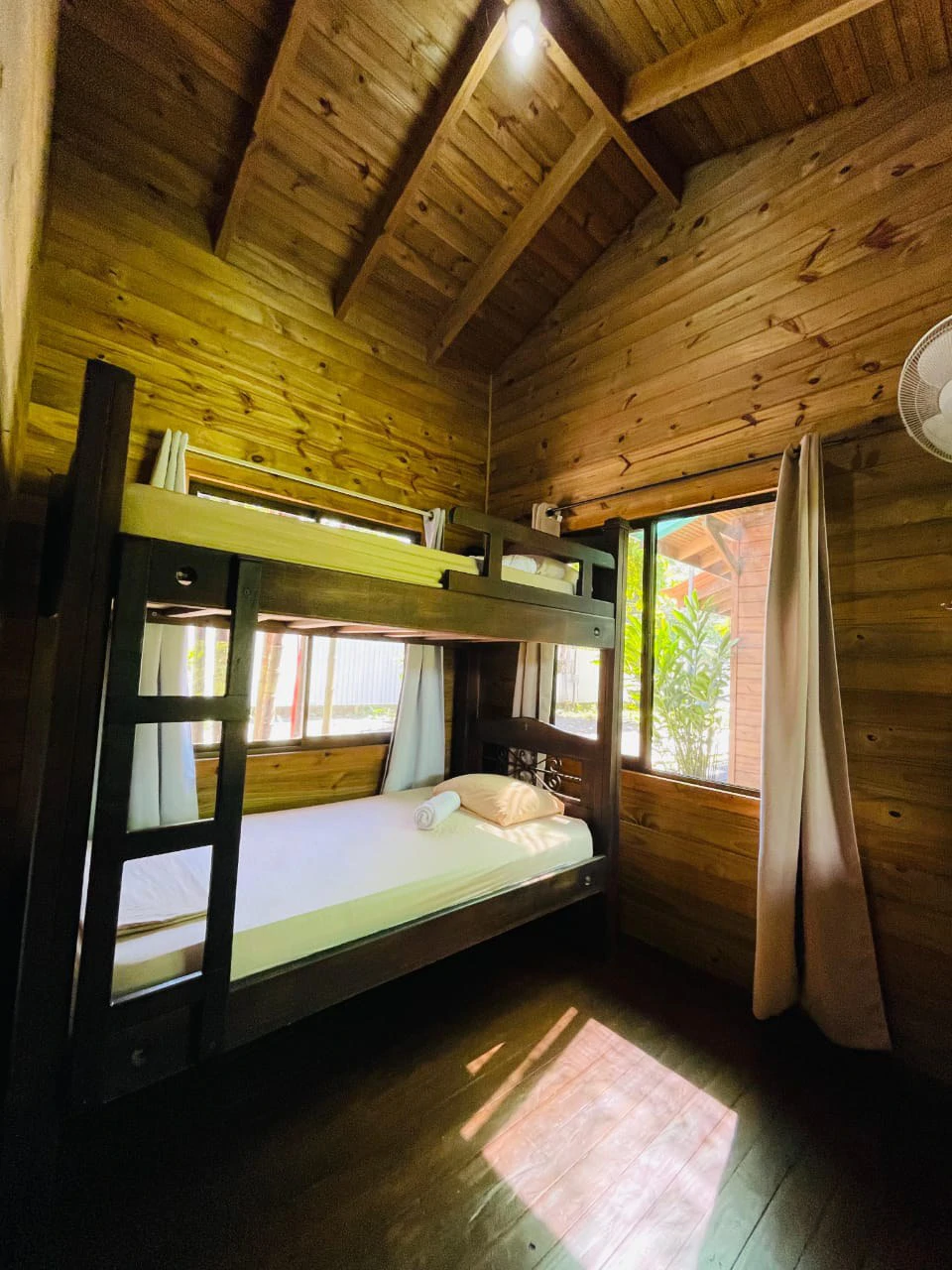 Cabin Rentals: Turnkey Investment Property - Gallery image 6