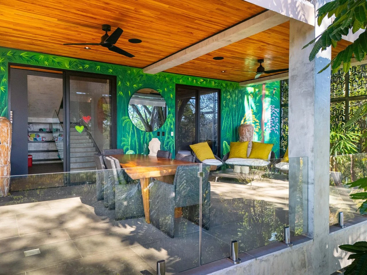 Casa Moon Diablo: Iconic Ocean View Luxury Estate with Infinity Pool, Rooftop Patio, Gym & Sauna in Manuel Antonio - Gallery image 25