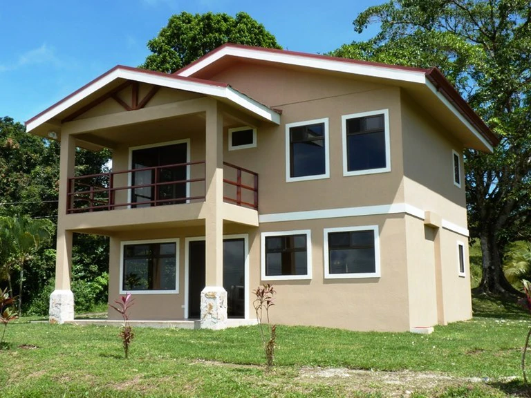 Italian Style: GREAT DEAL ! 2-story Lake View Home