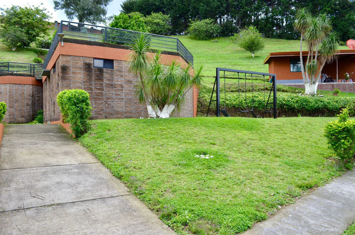 Finca doña Flory: Property with incredible views in Santa Barbara, Heredia - Gallery image 40