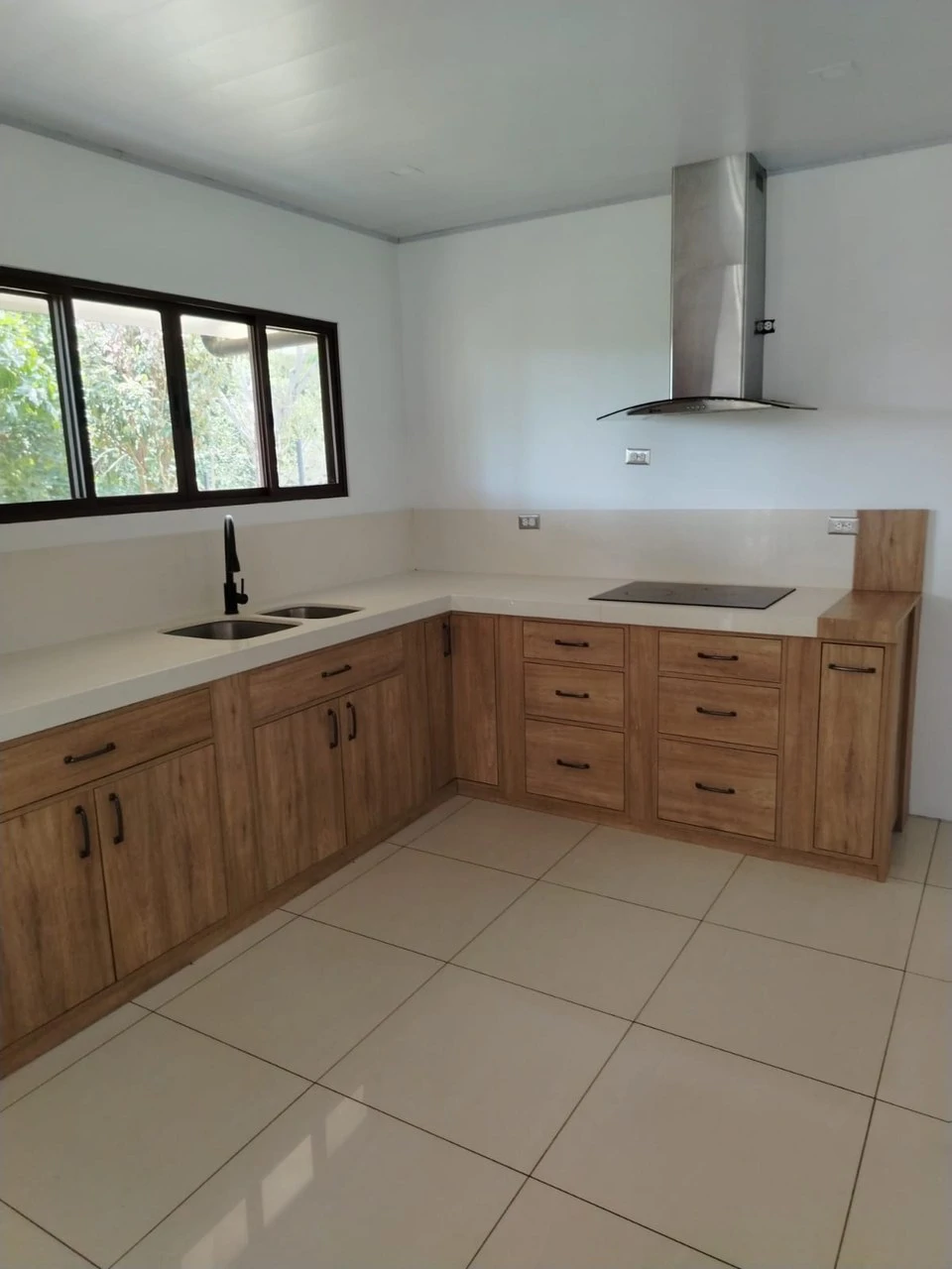 Want a Horse Property?. RARE Horse Estate near Grecia + Additional Rental Home! - Gallery image 12