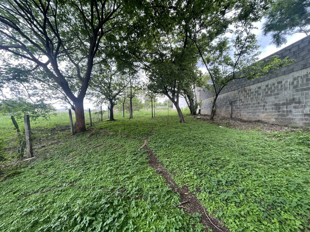 Building site La Caraña: Prime Residential Opportunity: Exclusive 650 m² Land for Sale in Santa Ana - Gallery image 3