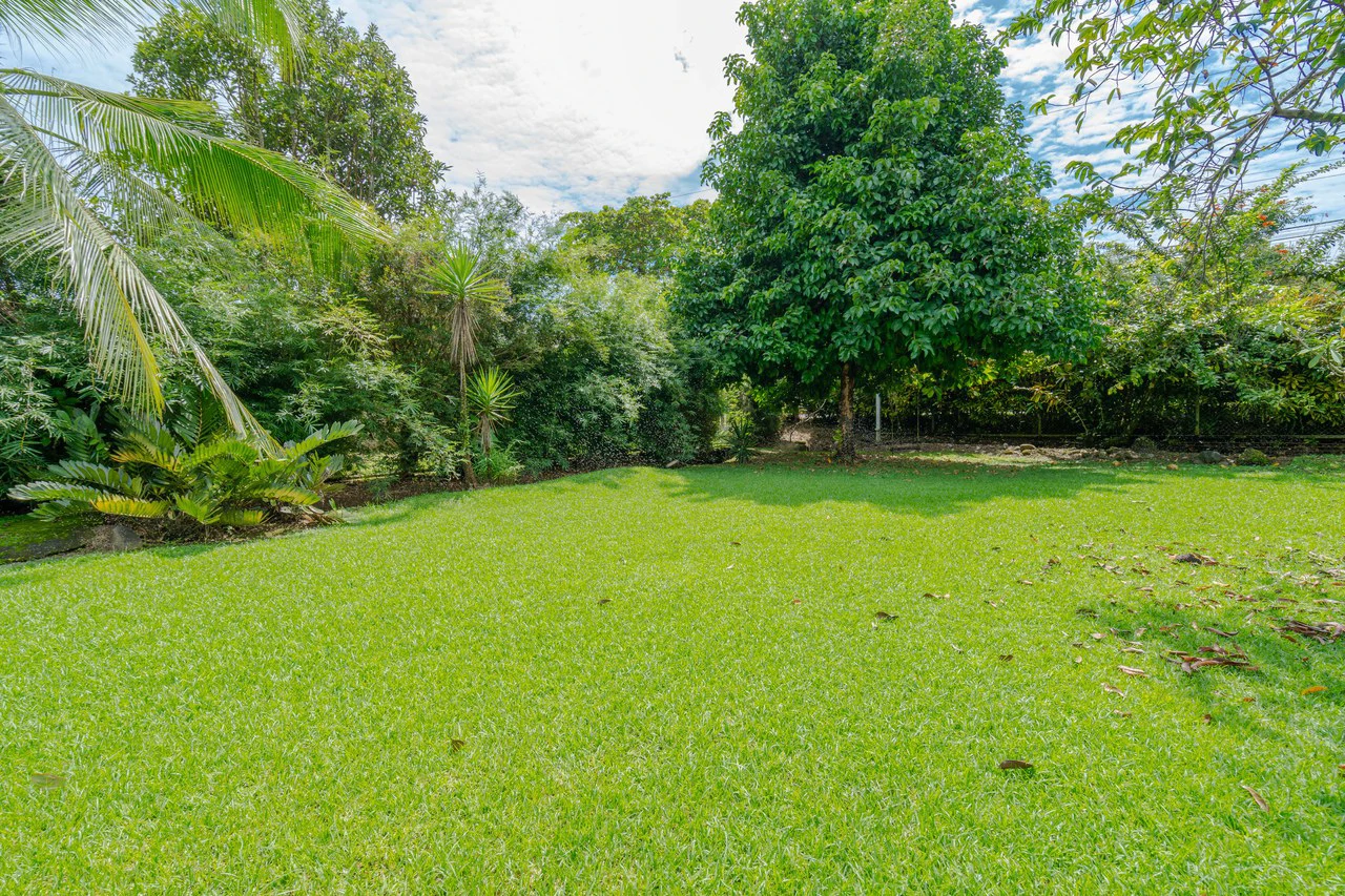 Matapalo gated home, 5 minutes from beach - Gallery image 26