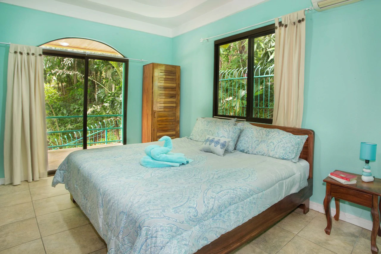 Turn-Key Jungle Retreat Home in Manuel Antonio - Gallery image 21