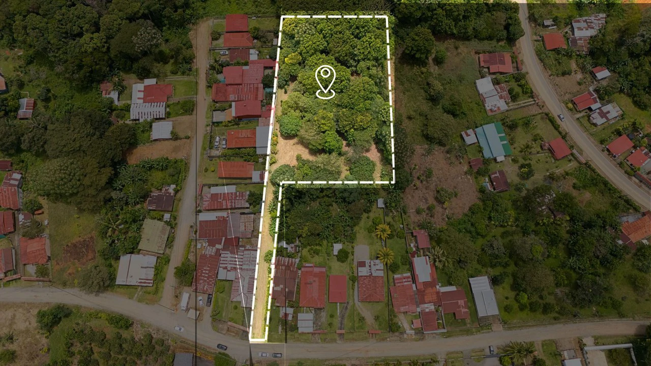Lot for sale, Located in Barrio La Lucha, Perez Zeledon: Spacious lot for sale in La Lucha Perez Zeledon