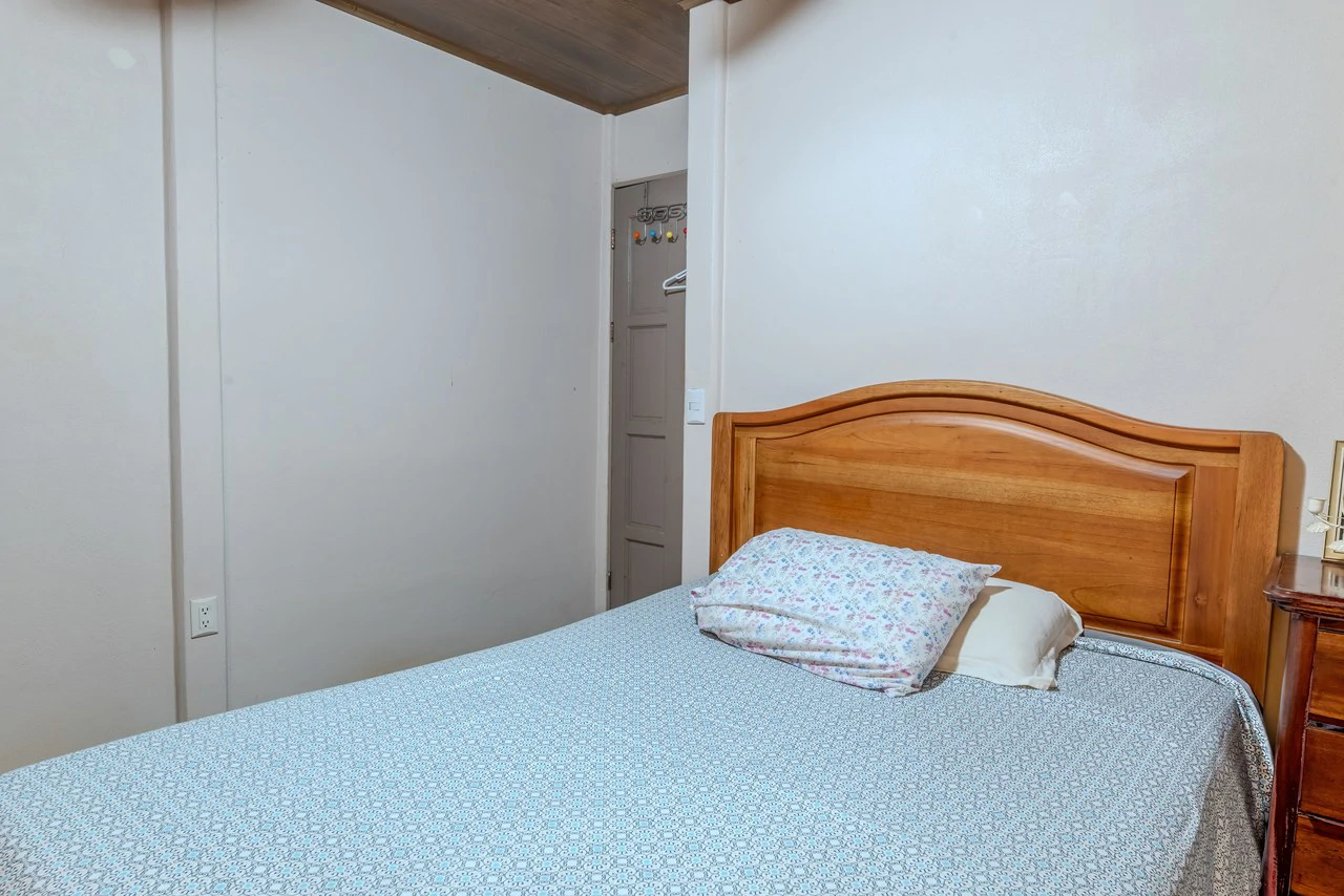 Multi-Family Compound, 4 Fully Furnished Units | 15 Minutes to the Beach - Gallery image 49