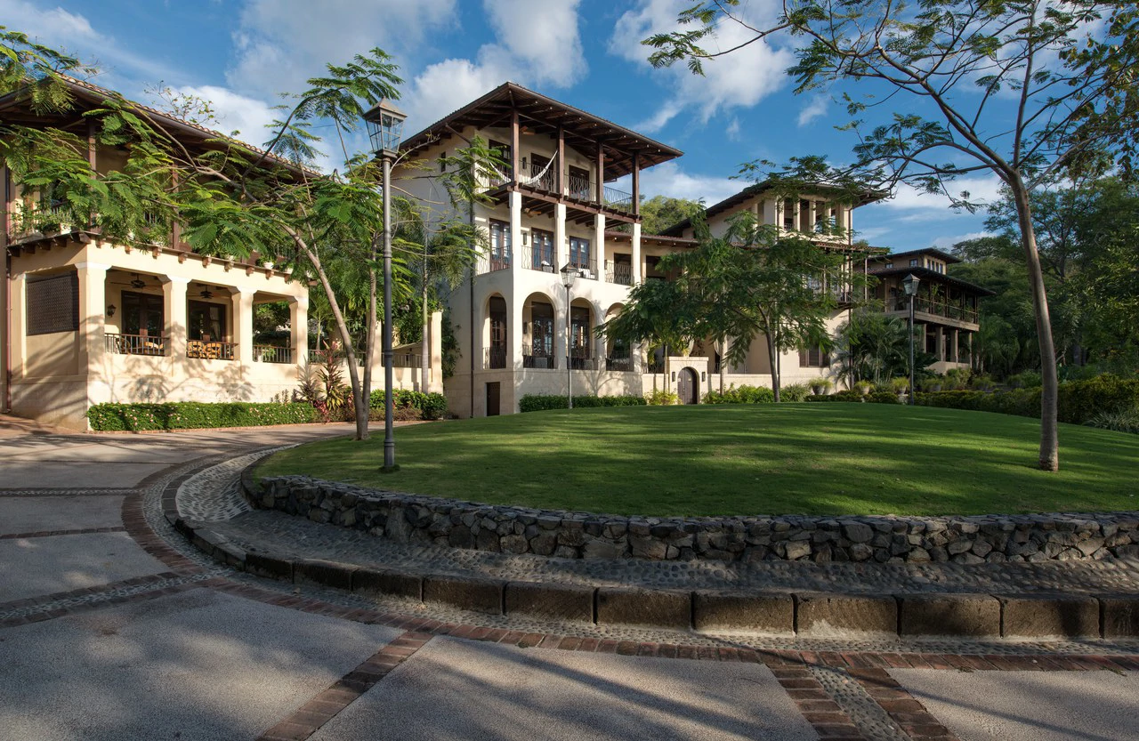 7 Calle La Ronda: Elegant 3-Story Ocean View Hillside Home in Las Catalinas - Gallery image 46