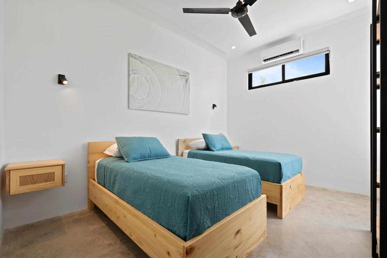 Sámara Serenity - In Town Income Generating Duplex: Near the Coast 1/2 Duplex For Sale in Playa Samara - Gallery image 15