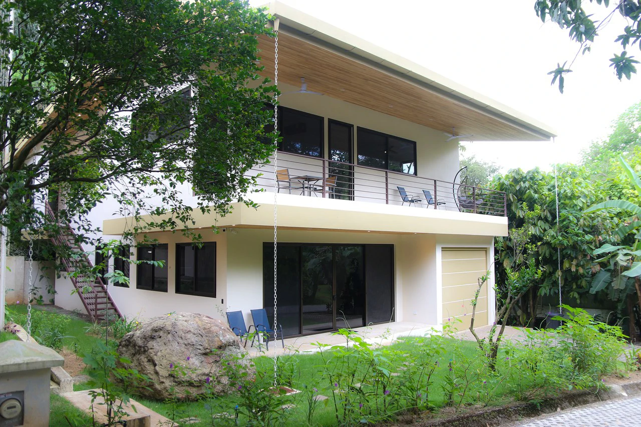 La Ecovilla Casa Colibri: Beautiful Modern Eco Village Dream Home - Gallery image 25