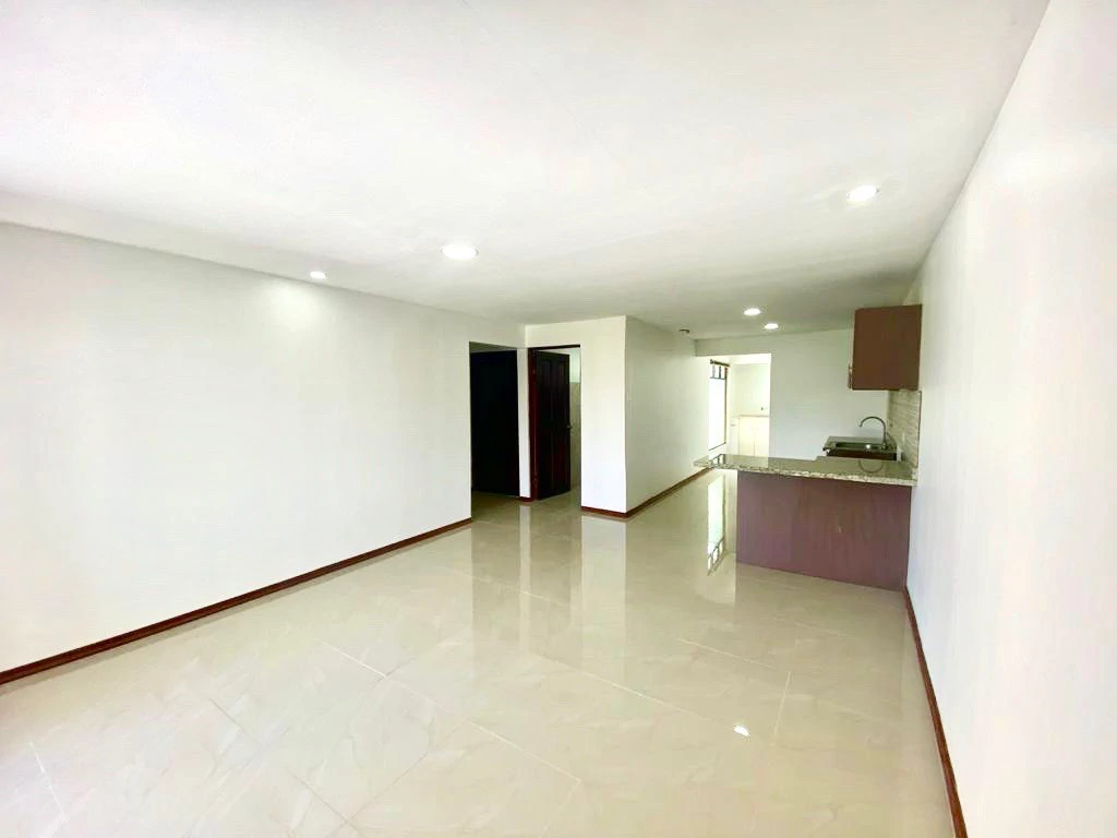 APARTMENTS BUILDING FOR SALE! ATTENTION INVESTORS! - Gallery image 21
