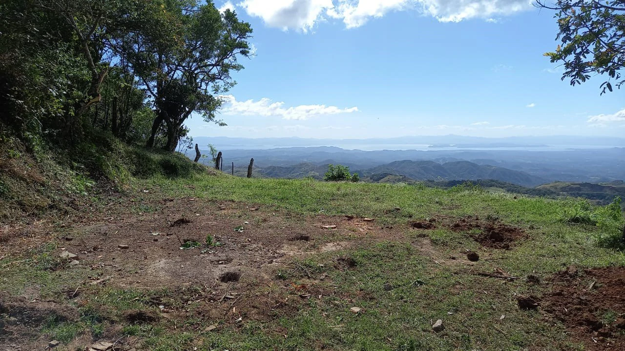 A Lifestyle Canvas with Gulf Views: 5 Hectares Near Monteverde CE0224: Build Your Dream Lifestyle: 5 Hectares with a million dollar Ocean Views & Sunset Magic Near Monteverde - Gallery image 2