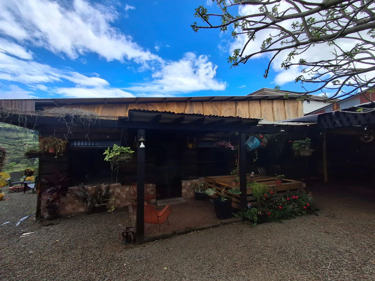 Casa Scenic Escape: Stylish cabin home with Panoramic Views!Views! - Gallery image 2