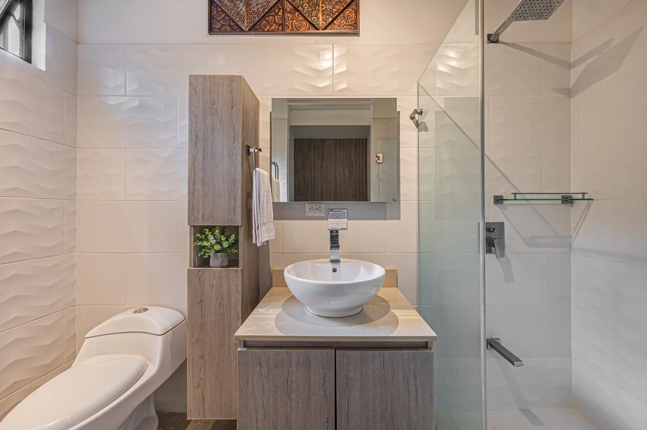 3 bedrooms, 2.5 bathrooms Villa Steps from Uvita, beautiful Beaches, Waterfalls, Restaurants and Tourist Attractions. - Gallery image 7