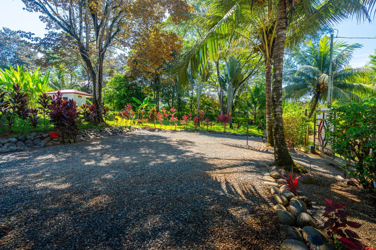 Villas Octagon: Prime Investment & Lifestyle Opportunity - Gallery image 17
