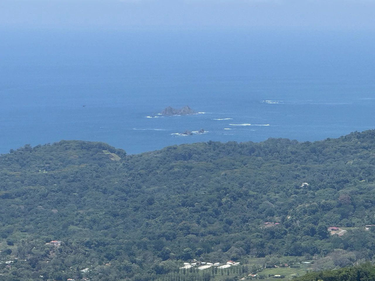 Ocean View Homesite with Panoramic Coastline Vistas in Ojochal - Gallery image 3