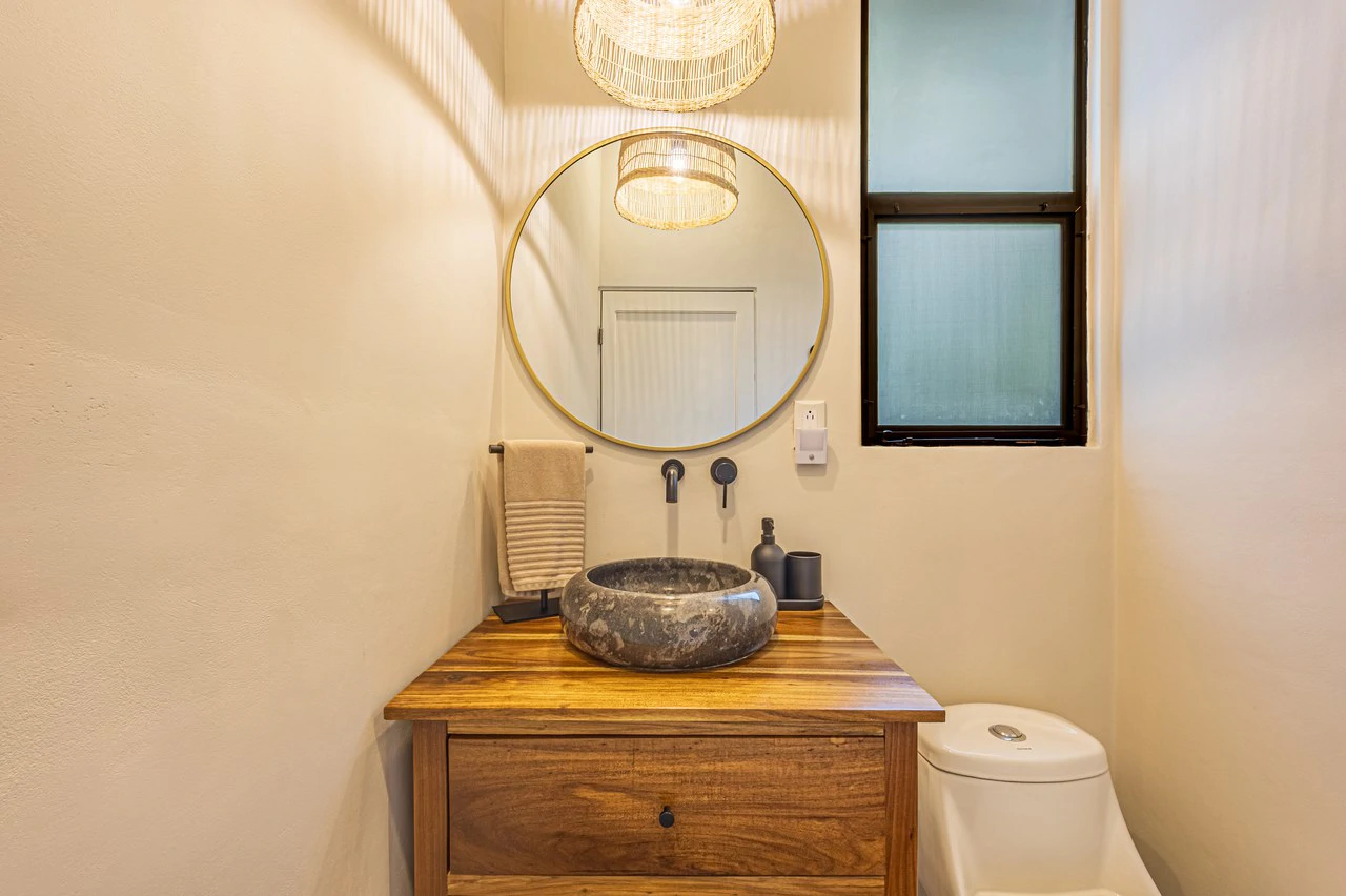 5 Out Of 5 Star Hotel for sale! - photo 43
