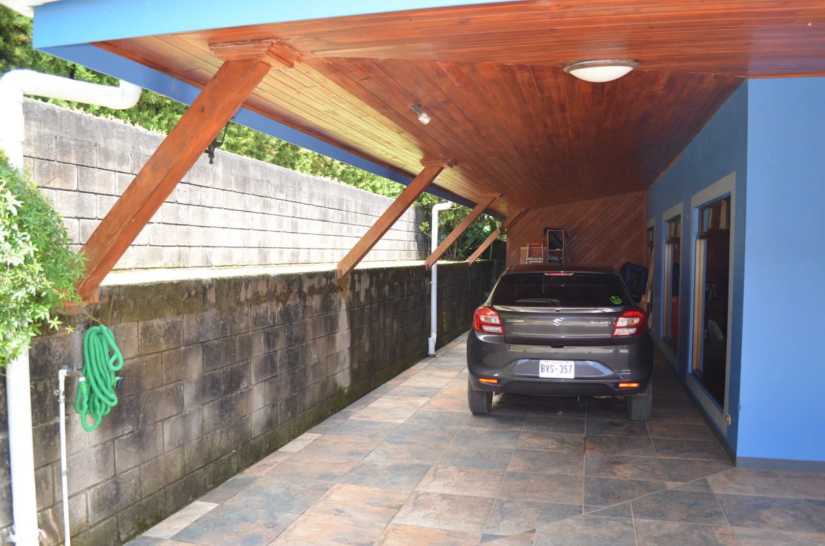 Property for sale with the 3 houses in San Rafael - Gallery image 24