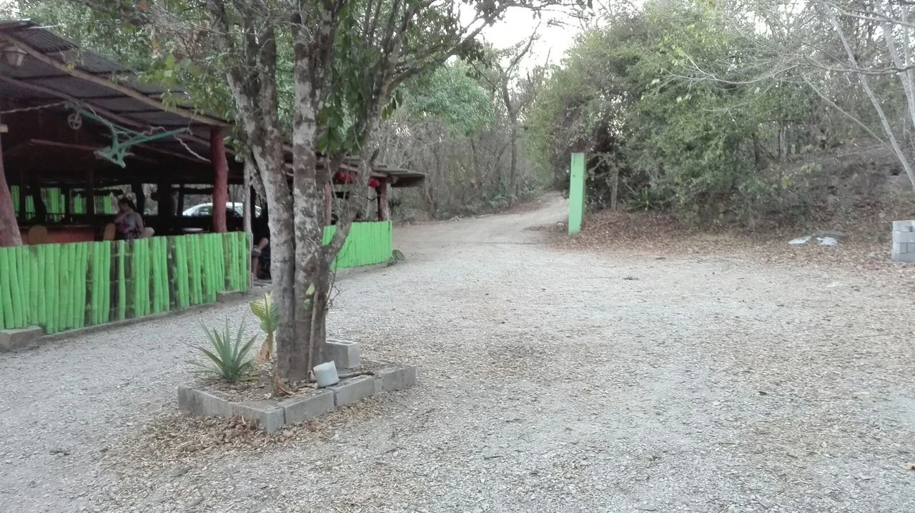 Pequeño Hotel con paisaje de colinas: Hotel Nicoya in San Antonio 5 Bungalows - Gallery image 13