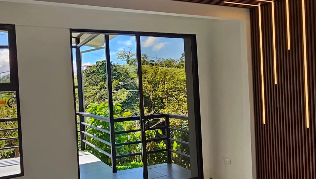 VILLA  AMANDA: Urban Style Home in Rural Setting - Gallery image 26