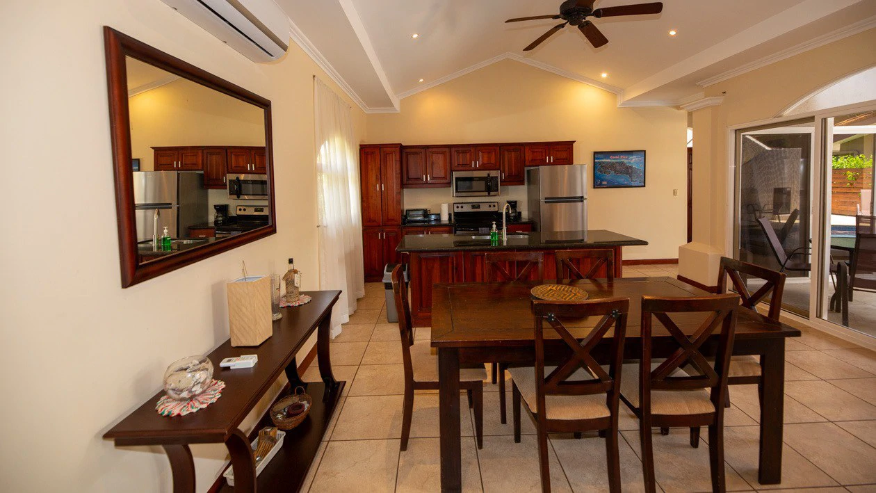 Amazing Casa Cofa in Bejuco close to the beach!: Huge home just 400 yards from the beach! - Gallery image 11