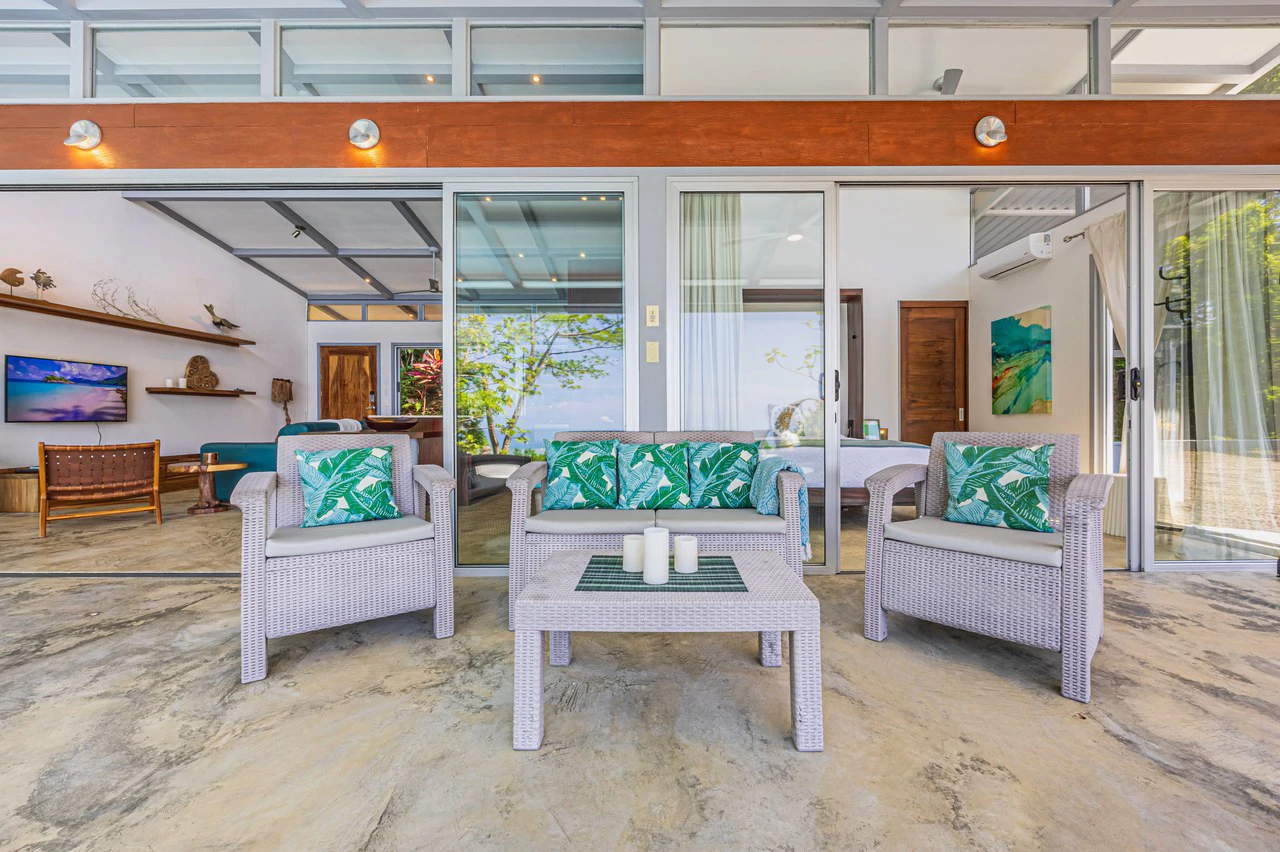 Uvita Ocean and Whale Tail View Modern Home on 3.64 Acres in Exclusive Enclave - Gallery image 25
