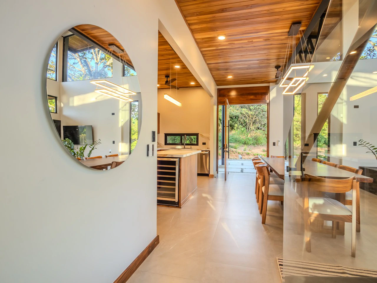 Luxury 3 Bedroom Home with Ocean Views in Downtown Uvita - Gallery image 44