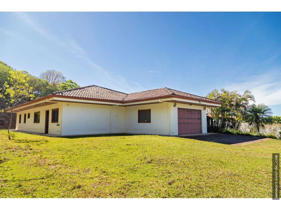 5-Acre Property with 2 Houses and Stunning Nicoya Gulf Views  CE0324: 5-Acre Monteverde Retreat with Two Homes and Stunning Gulf of Nicoya Views – Ideal for Eco-Projects or Private Living - Gallery image 23
