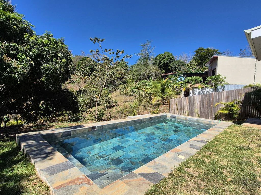 Casa Dulce Sueño: Charming 4-Bedroom Renovated Home with Brand New Pool in Peaceful Santo Domingo, close to Samara Beach - Gallery image 3