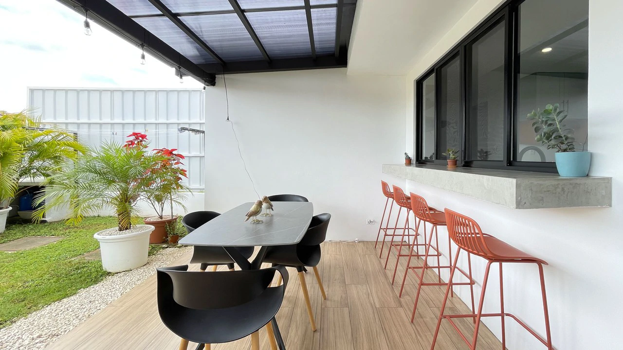 Modern Two-Story Home in Gated Community in Grecia– 5 Minutes from Downtown - photo 13