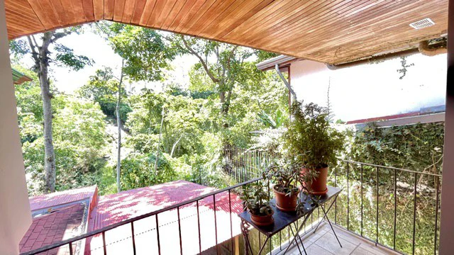 Casa Pinares: Rare 0.30-Acre Sprawling Garden Estate in Pinares, Curridabat | 1,241 m² Lot with Mature Trees, Protected Forest Views & 5,380 Sq. Ft. Build - photo 30