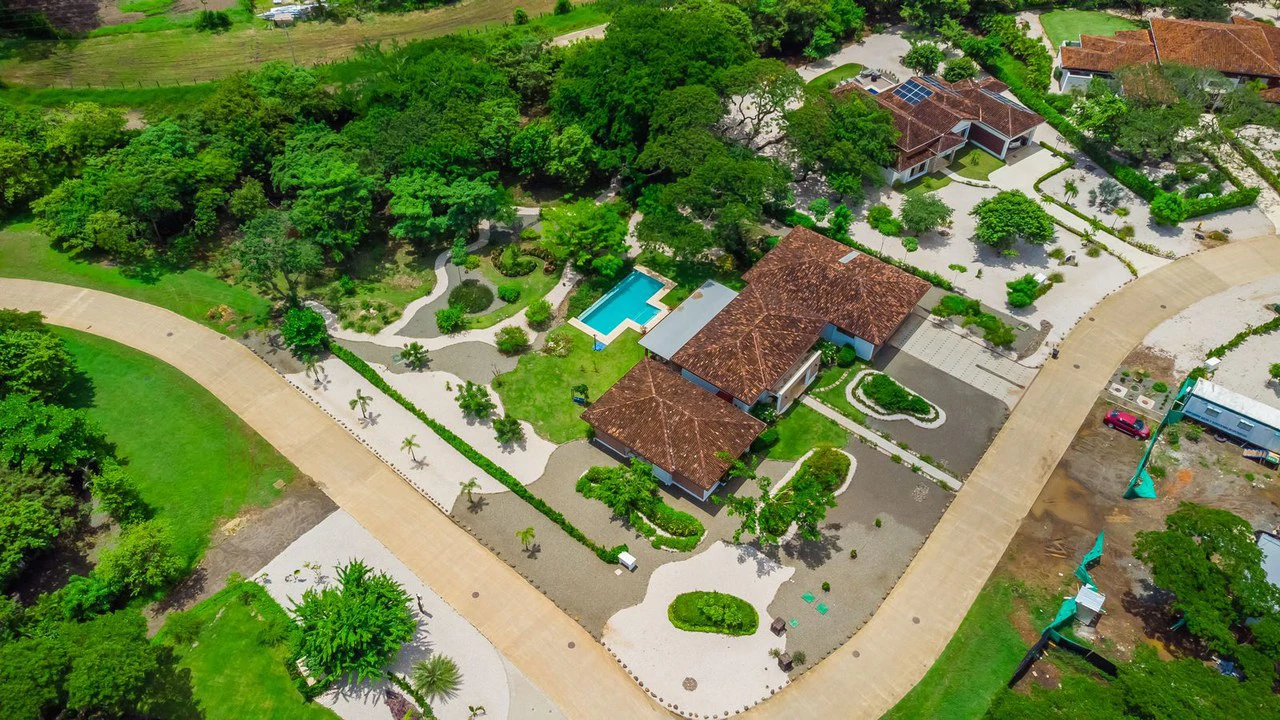 Luxury house for sale in Guanacaste - Gallery image 14