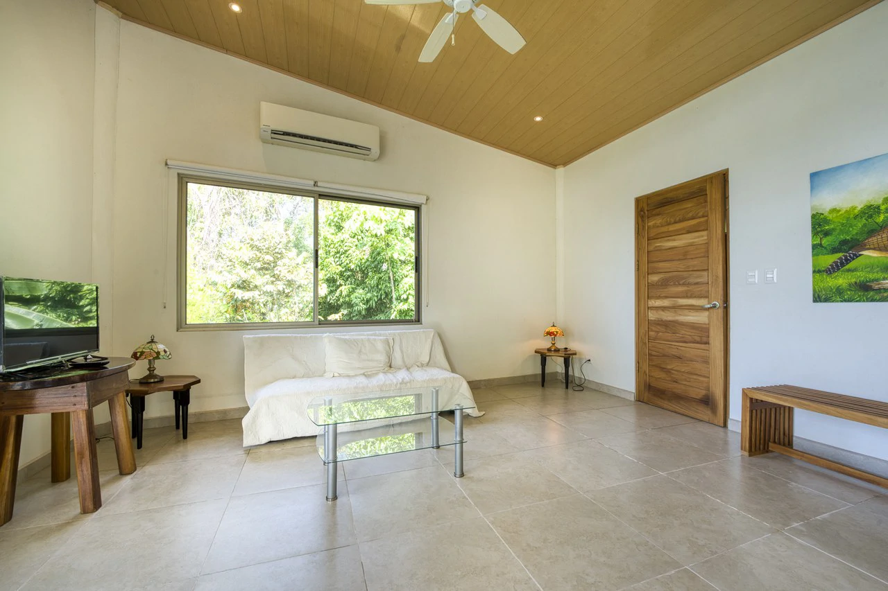 12.25 ACRES – 3 Bedroom 2 Story Ocean View Home 10 Min To The Beach!!! - Gallery image 7