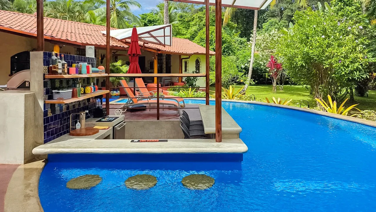 ID 956: Turnkey Entertainment Home with Pool on Titled 1,443m² Lot in Playa Chiquita - Gallery image 3