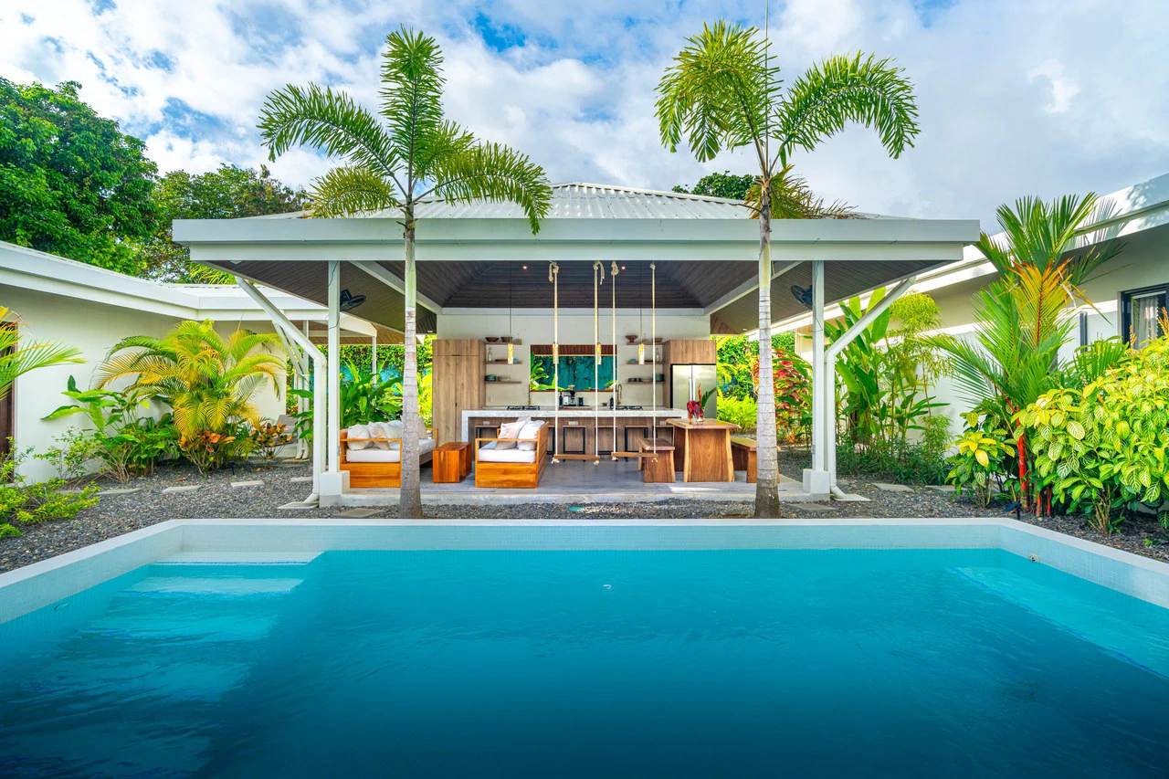 Income Ready Boutique Investment near Whale's Tail Beach - Gallery image 22