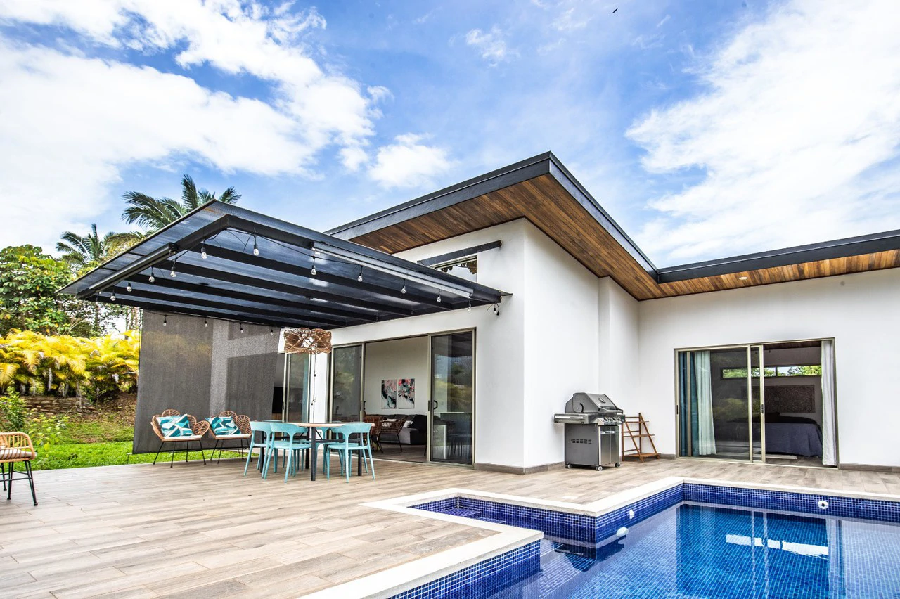 Mountain View 3 Bedroom Home in Toucan Gated Community