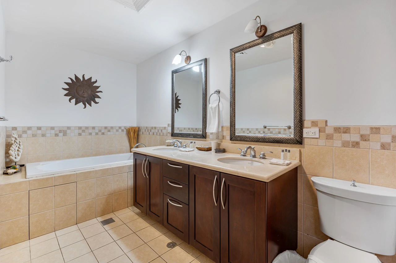 Casa Del Sol 25:  Beachside Condo in Playa Potrero. - Gallery image 11