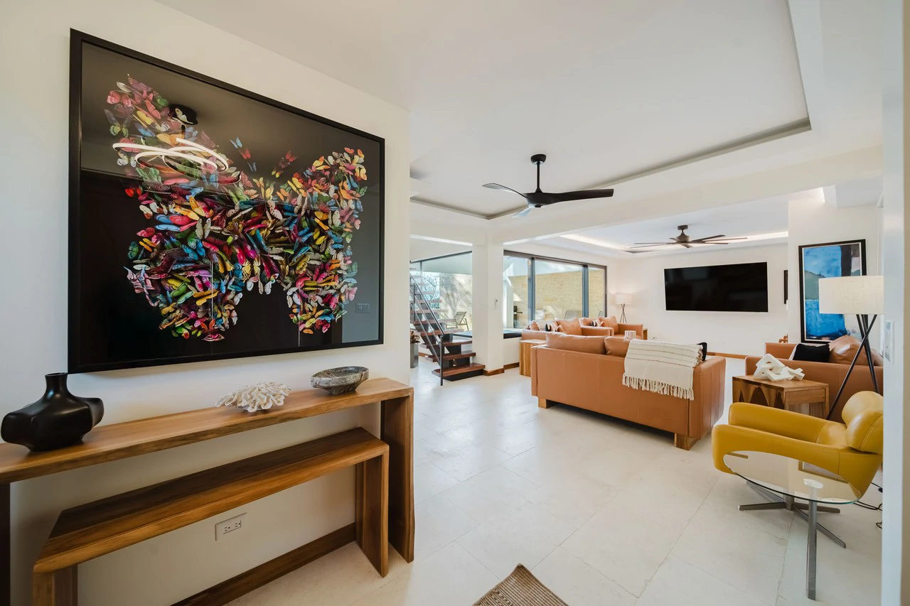 Exceptional Ocean & Jungle-View Estate in a Prestigious Gated Community near Marina Pez Vela - Gallery image 7