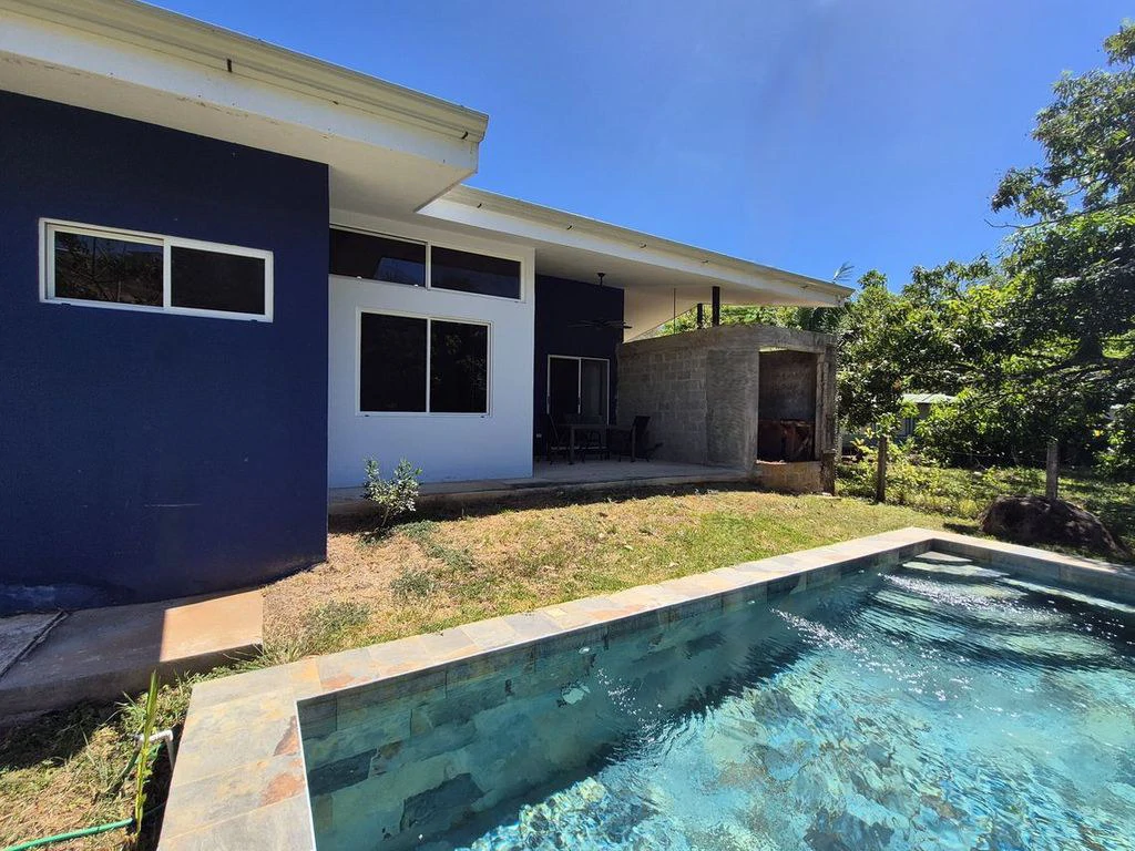 Casa Dulce Sueño: Charming 4-Bedroom Renovated Home with Brand New Pool in Peaceful Santo Domingo, close to Samara Beach - Gallery image 27