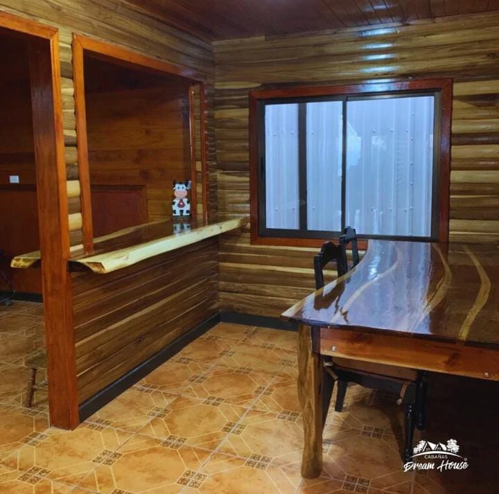PROPIEDAD TIPO CABAÑA: Countryside Property For Sale in Atenas - Gallery image 26