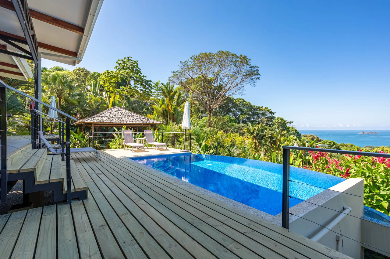 Luxury Villa with Guest House and Ocean Views of Costa Ballena - Gallery image 6
