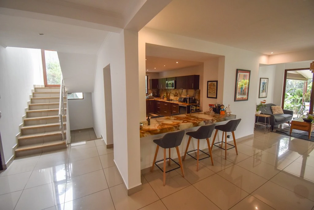 House For Sale in Pozos - Gallery image 4