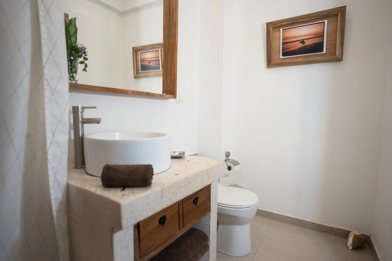 Boutique Apartment Property for Sale in Prime Location – Santa Teresa, Costa Rica: Turnkey Apartment Investment in Prime Santa Teresa Location - Gallery image 5