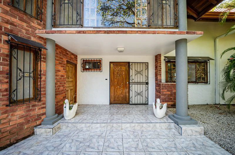 FINCA GABRIELA: Exceptional Opportunity- 9 Hectares (22.5 Acres) of Development Potential with Ocean View Home – Just 3 Minutes from Samara - Gallery image 12