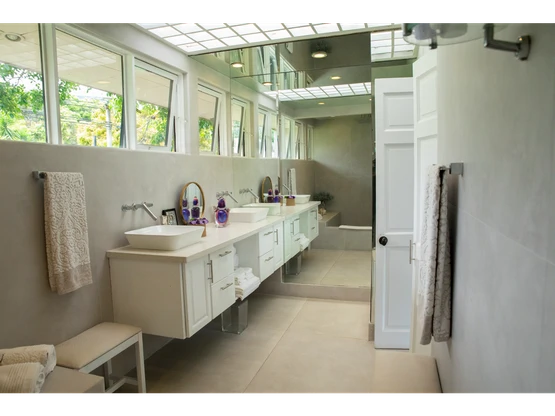 Luxury Home Oasis in Escazú - Gallery image 18