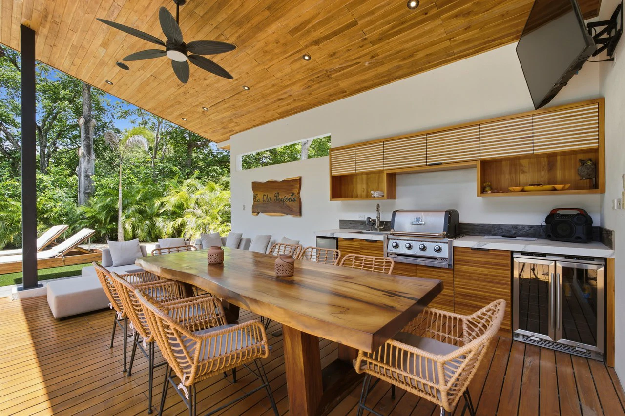 Casa La Ola Perfecta: Luxury 5-Bedroom Home with Pool Near the Beach in Hacienda Pinilla - photo 34
