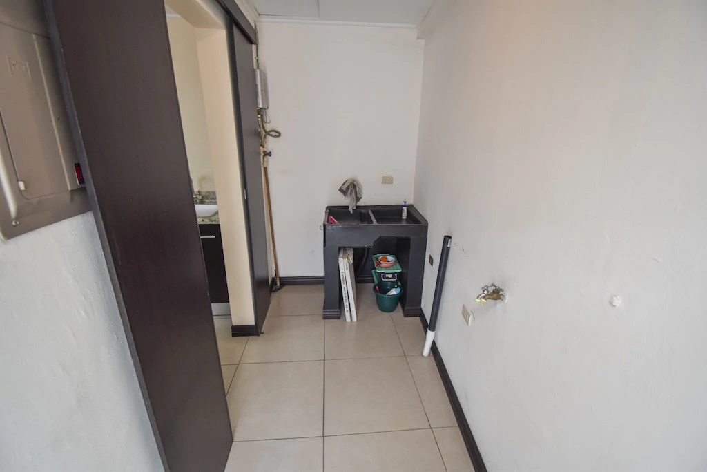 Apartamento de 3 Habitaciones en Guayabos: Apartment For Sale in Guayabos - Gallery image 7