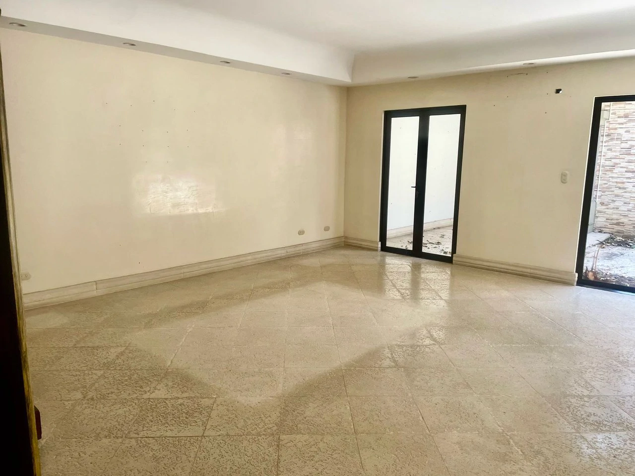 House for sale in gated community Escazu Costa Rica each room with private bathroom - Gallery image 5