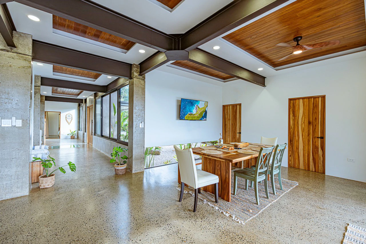 Casa Las Brisas Stunning Whale’s Tail Ocean View Home in Uvita - Gallery image 18