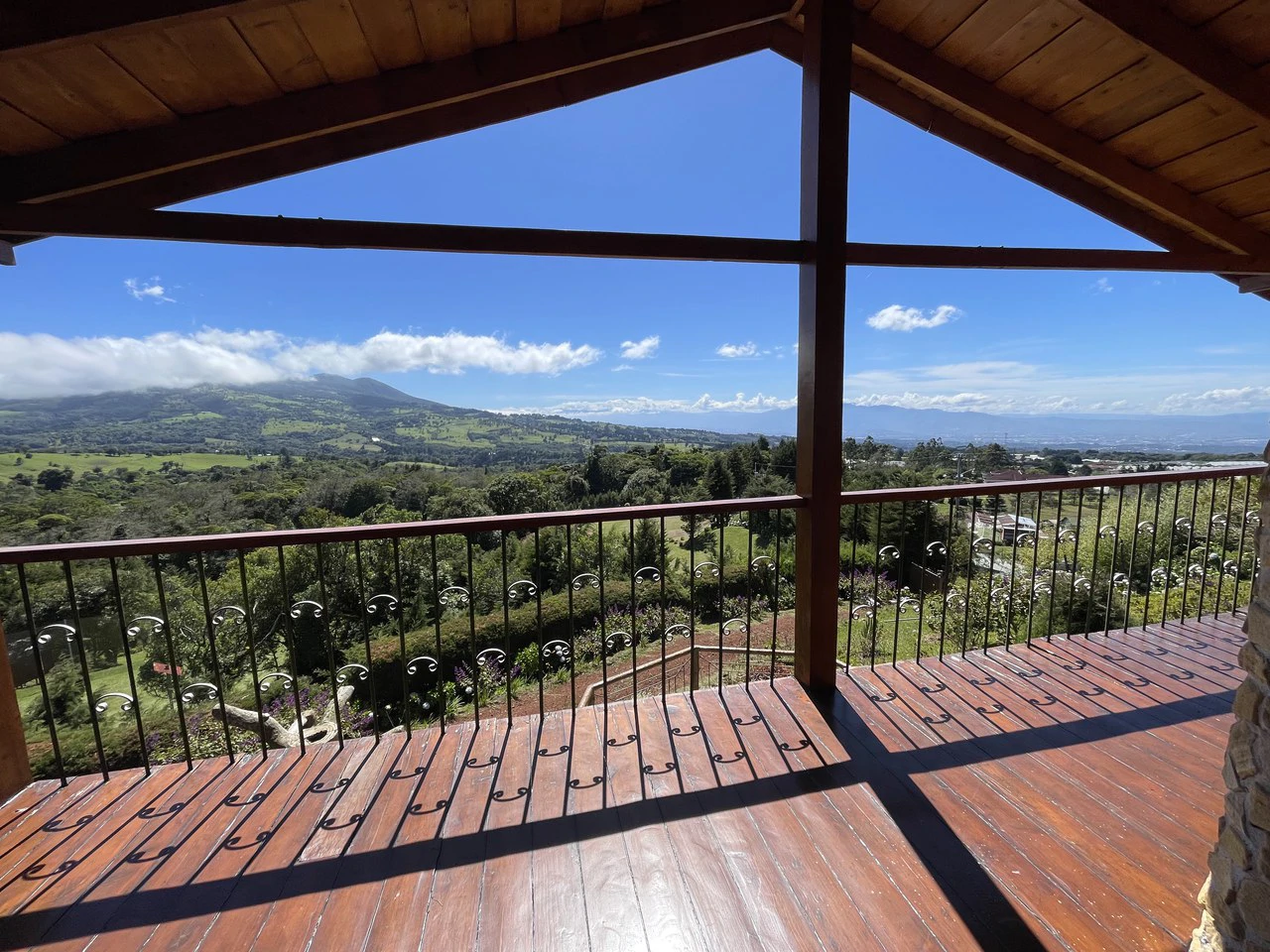Poasito cottage: Poasito, Alajuela views cottage for sale - Gallery image 10